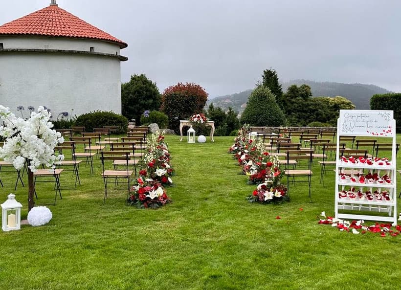 Decoración del jardín y exteriores para bodas en Ferrol