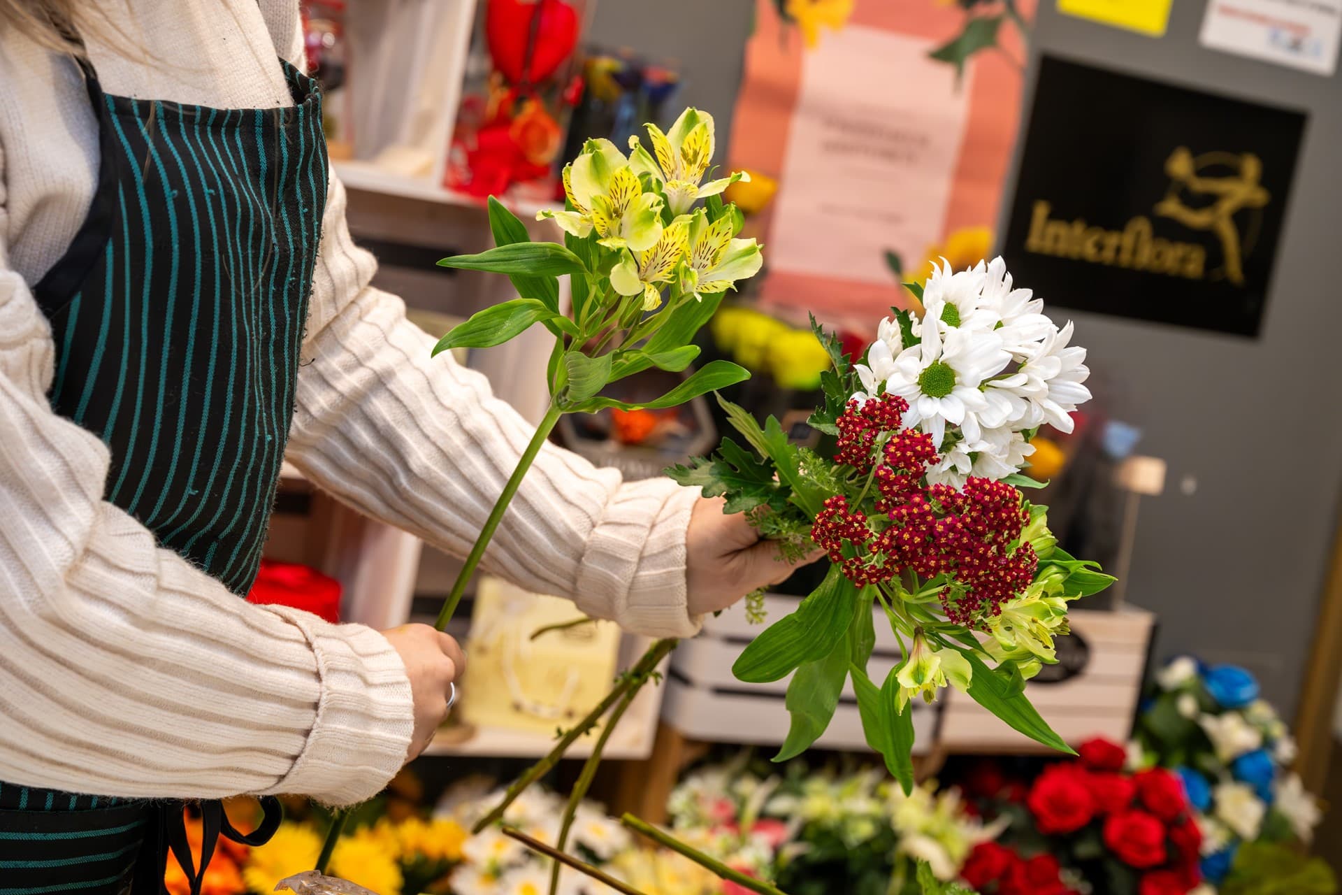 Coronas de flores para difuntos en Ferrol