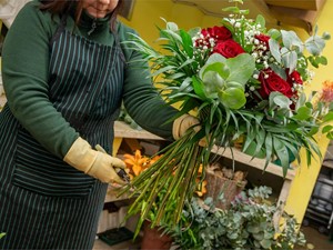 ¿Le han regalado un ramo de flores? Trucos para que luzcan por más tiempo